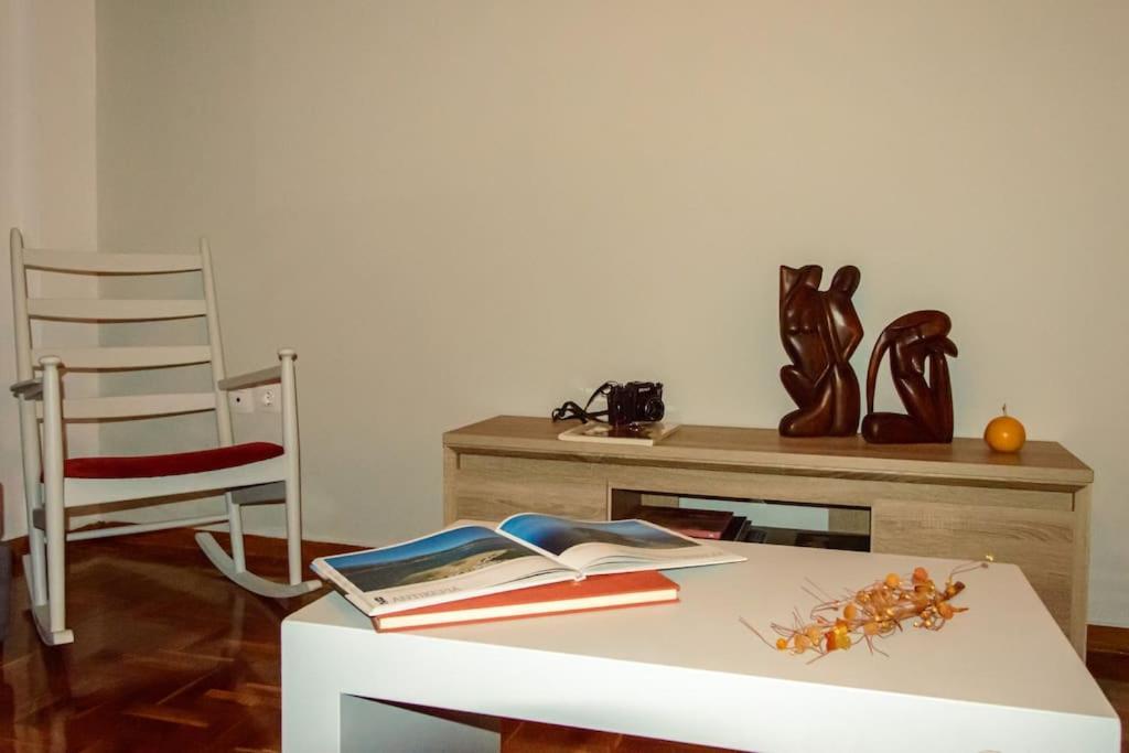 Cozy And Comfortable Apartment In Athens Center Dış mekan fotoğraf